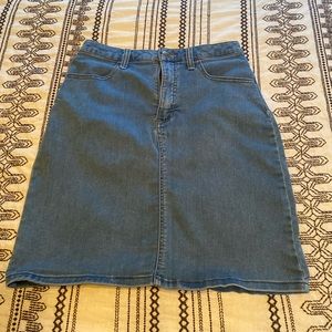 Lee knee length denim skirt